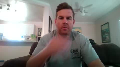 Snapshot of slocalboi chatting on June 2026 07:09:01 PM Sharkey online show from June 2026 07:09:01 PM