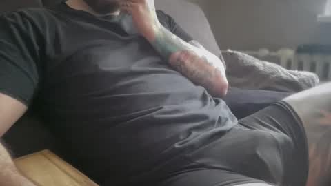 Snapshot of slovakman69 chatting on October 2025 10:38:02 AM just chillin online show from October 2025 10:38:02 AM