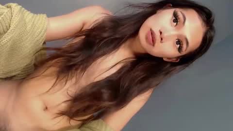 slut4attention online show from April 2026 06:09:01 AM