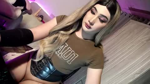 Snapshot of slut_bigcock chatting on July 2026 10:21:02 AM Nathalie online show from July 2026 10:21:02 AM