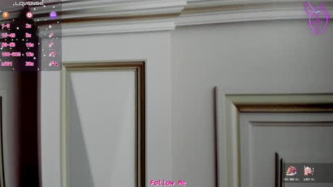 Snapshot of slut_milf4u chatting on January 2025 07:00:02 PM Paola online show from January 2025 07:00:02 PM