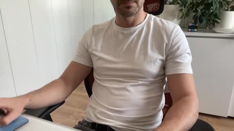 Slutguy81 online show from March 2026 01:50:02 PM