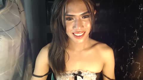 Snapshot of slutqueen_raz chatting on January 2025 10:38:01 AM Raz online show from January 2025 10:38:01 AM
