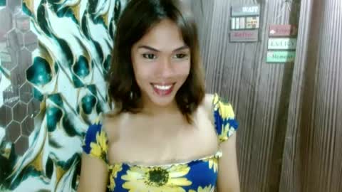 Snapshot of slutqueen_raz chatting on July 2026 02:56:01 PM Raz online show from July 2026 02:56:01 PM