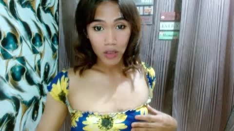 Snapshot of slutqueen_raz chatting on July 2026 02:53:02 AM Raz online show from July 2026 02:53:02 AM