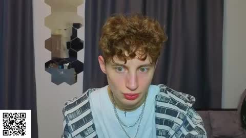 Snapshot of sluttsavage chatting on May 2026 06:42:02 AM sluttsavage online show from May 2026 06:42:02 AM