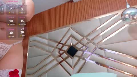 MARCELA online show from November 2025 01:02:02 PM