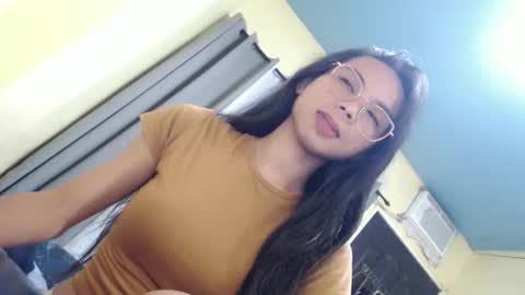 CHIE CHIE online show from February 2026 03:33:01 AM