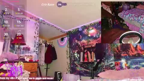 Snapshot of sluttyfrea chatting on June 2026 03:44:01 AM Faye online show from June 2026 03:44:01 AM