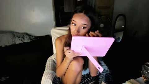 Snapshot of sluttykaye chatting on June 2026 03:52:02 AM Fansly SluttyKaye -DONT FORGET TO FOLLOW AND THUMBS UP online show from June 2026 03:52:02 AM