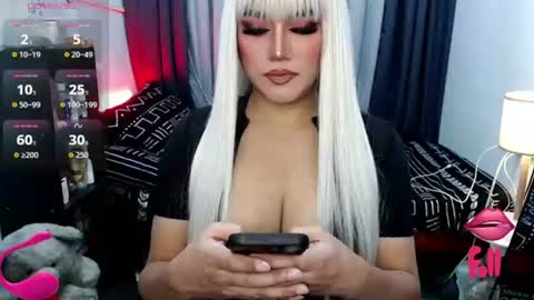 Snapshot of sluttymariaa chatting on July 2026 07:47:01 AM MARIALOVE online show from July 2026 07:47:01 AM