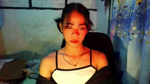 sluttypatotie online show from April 2026 02:33:01 PM