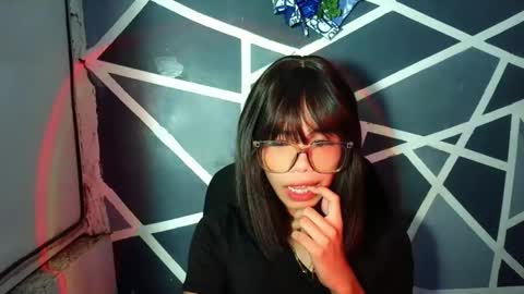 sluttypatotie online show from April 2026 05:50:01 PM