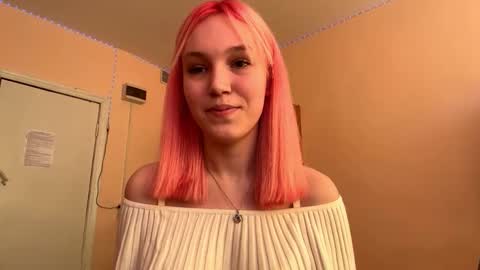 Snapshot of slyviaendo chatting on March 2026 12:05:03 PM Viola online show from March 2026 12:05:03 PM