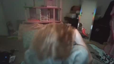 Snapshot of sm0keprincesspeach chatting on December 2024 10:24:01 AM sm0keprincesspeach online show from December 2024 10:24:01 AM