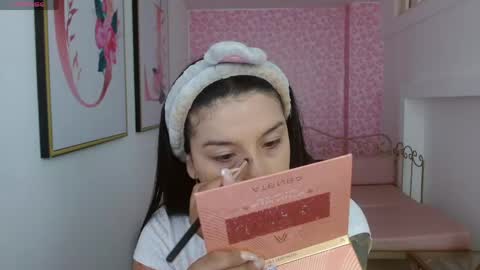 Snapshot of small__naughty chatting on May 2026 01:07:02 PM Mariana Torres online show from May 2026 01:07:02 PM