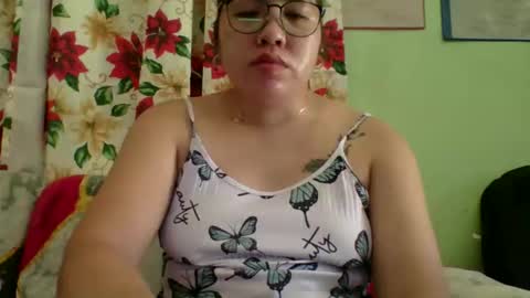 Lovewella online show from November 2025 12:38:02 AM