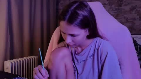 Emma online show from March 2026 12:06:02 AM