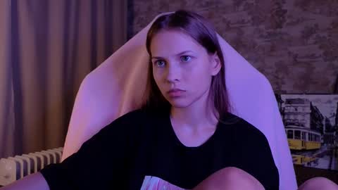 Emma online show from March 2026 12:06:01 AM