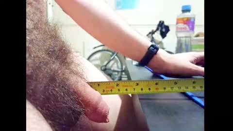 Snapshot of smallhairyuncut chatting on July 2026 05:05:02 PM Small Hairy Uncut online show from July 2026 05:05:02 PM