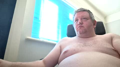 smallone19832 online show from July 2026 08:12:01 AM