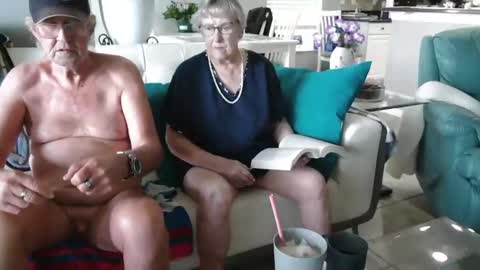 Snapshot of smallpenisbigtongue chatting on May 2026 12:54:02 PM Daddy online show from May 2026 12:54:02 PM