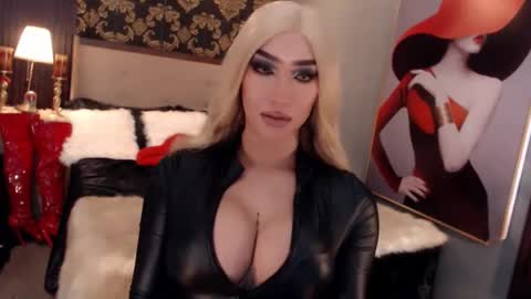 smasherqueen online show from June 2026 04:49:01 AM