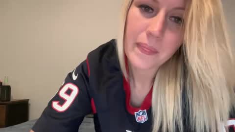 smexxii93 online show from February 2025 02:03:02 AM