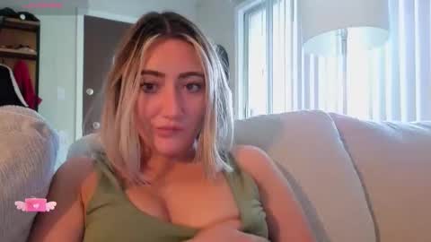 Smexy online show from April 2026 10:16:01 PM