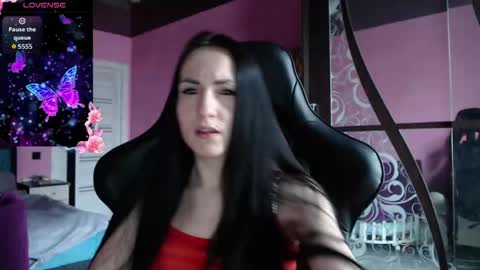 smile_cute_fox online show from April 2026 02:53:02 AM