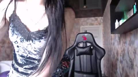 Snapshot of smile_cute_fox chatting on May 2026 03:04:02 AM smile_cute_fox online show from May 2026 03:04:02 AM