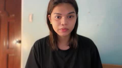 Snapshot of smile_sunshinex chatting on February 2026 04:52:01 AM call me sunshine online show from February 2026 04:52:01 AM