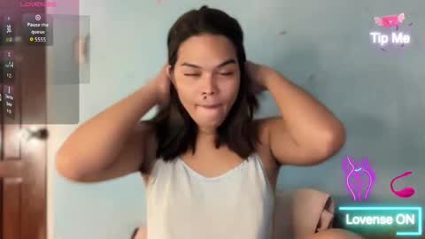 Snapshot of smile_sunshinex chatting on March 2026 04:40:02 AM call me sunshine online show from March 2026 04:40:02 AM