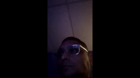 smilehiguy online show from October 2025 07:53:02 AM