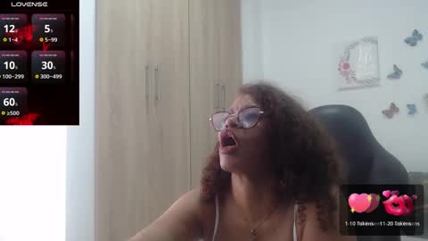 Smileth online show from February 2025 03:37:02 PM