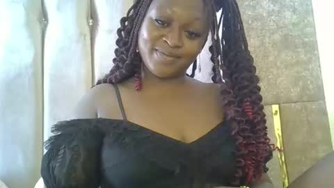 smiley_berry online show from October 2025 11:44:02 AM