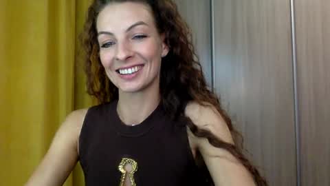 Snapshot of smiling_lexa chatting on June 2026 07:05:01 PM smiling_lexa online show from June 2026 07:05:01 PM