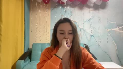 smiling_riddle online show from February 2025 04:59:02 PM