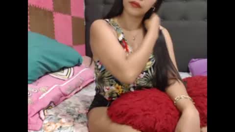 smilingbutt online show from February 2026 01:48:02 PM