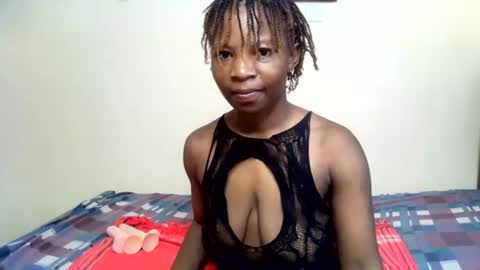 Snapshot of smillingmachine chatting on August 2026 09:00:01 AM terry online show from August 2026 09:00:01 AM
