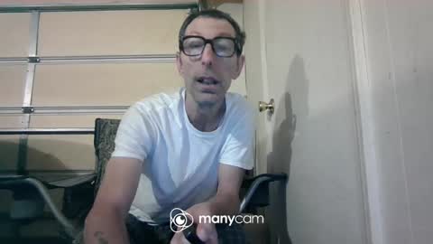 smoke-4-me online show from October 2025 08:21:01 AM