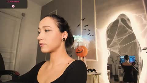 Snapshot of smoke_of_soul_ chatting on October 2025 02:02:01 PM Smoki online show from October 2025 02:02:01 PM