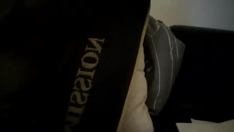 Snapshot of smokeandwatching chatting on February 2025 07:49:02 PM Smokeandwatching online show from February 2025 07:49:02 PM