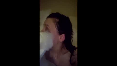 Snapshot of smokeingbitch420 chatting on February 2026 08:35:02 AM love bug online show from February 2026 08:35:02 AM