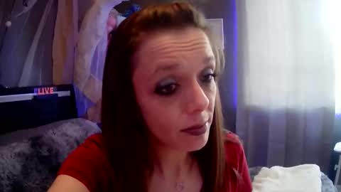 Snapshot of smokeingbitch420 chatting on March 2026 04:35:01 PM love bug online show from March 2026 04:35:01 PM