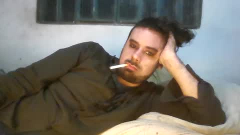 Snapshot of smokers_lounge chatting on June 2026 10:38:02 PM smokers_lounge online show from June 2026 10:38:02 PM