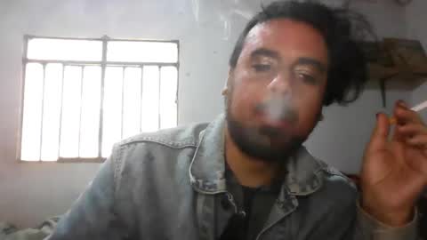 Snapshot of smokers_lounge chatting on June 2026 05:02:02 PM smokers_lounge online show from June 2026 05:02:02 PM