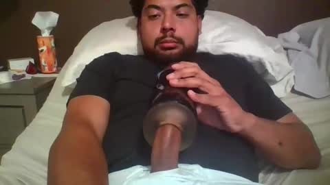 memelucas online show from November 2025 02:22:01 AM