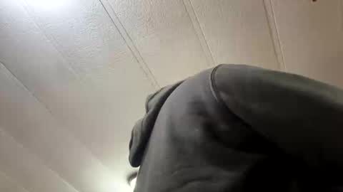 smokeymt420 online show from November 2025 06:32:01 PM