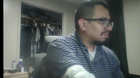 Snapshot of smoky47gxxx chatting on December 2025 10:18:02 PM smoky47 online show from December 2025 10:18:02 PM